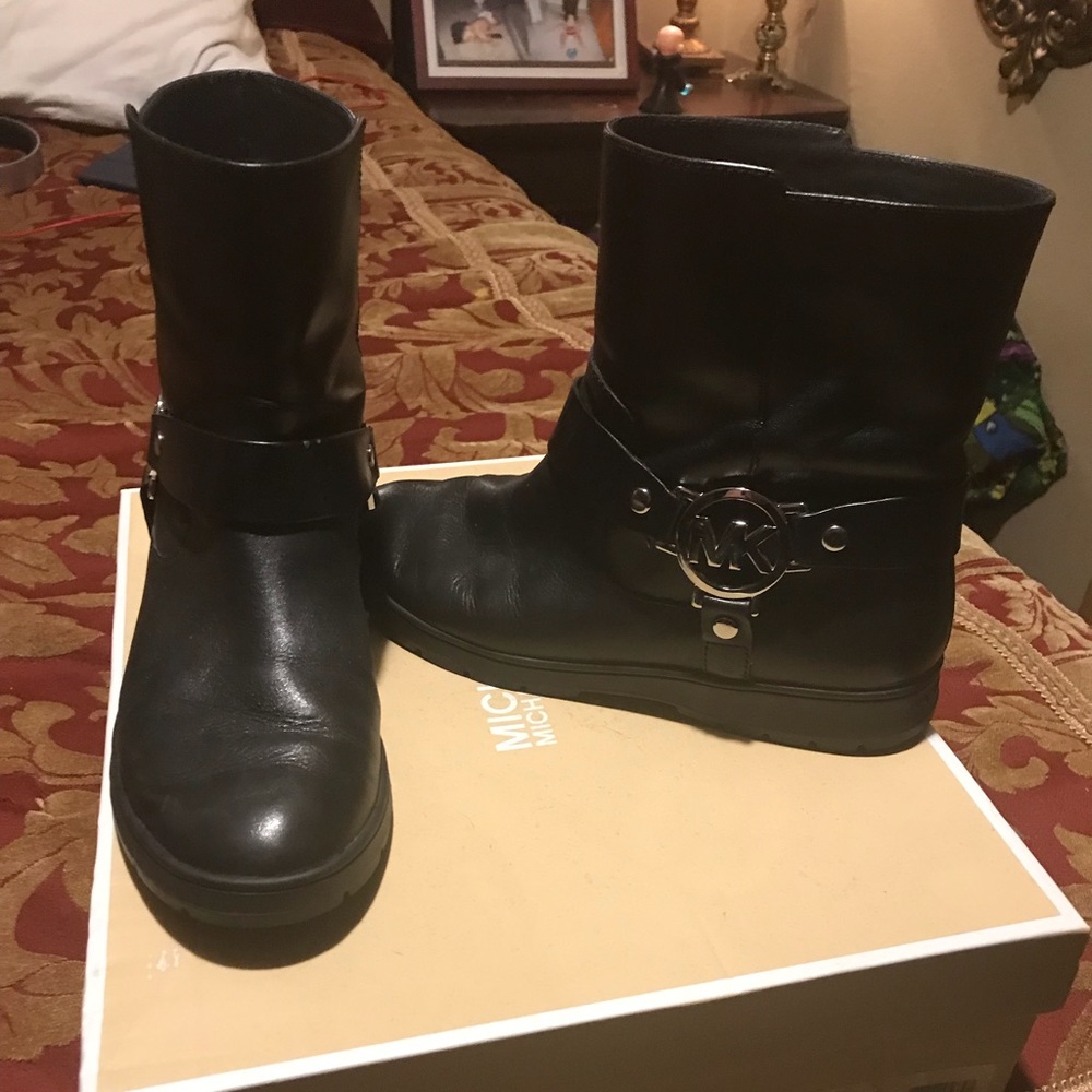 ***SOLD*** Michael Kors Biker Boots